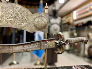 sultan alparslan kılıcı